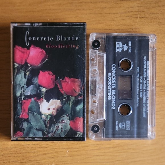 Siouxsie And The Banshees, Bauhaus, Concrete Blonde - 80s & 90s Tapes (Lot of 3) - Picture 7 of 8